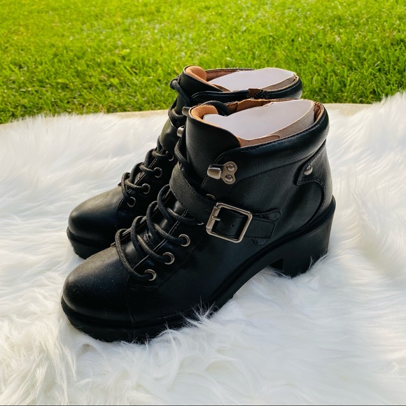 Indigo Shoes - Indigo RD Block Heels Mirabel Booties Size 6